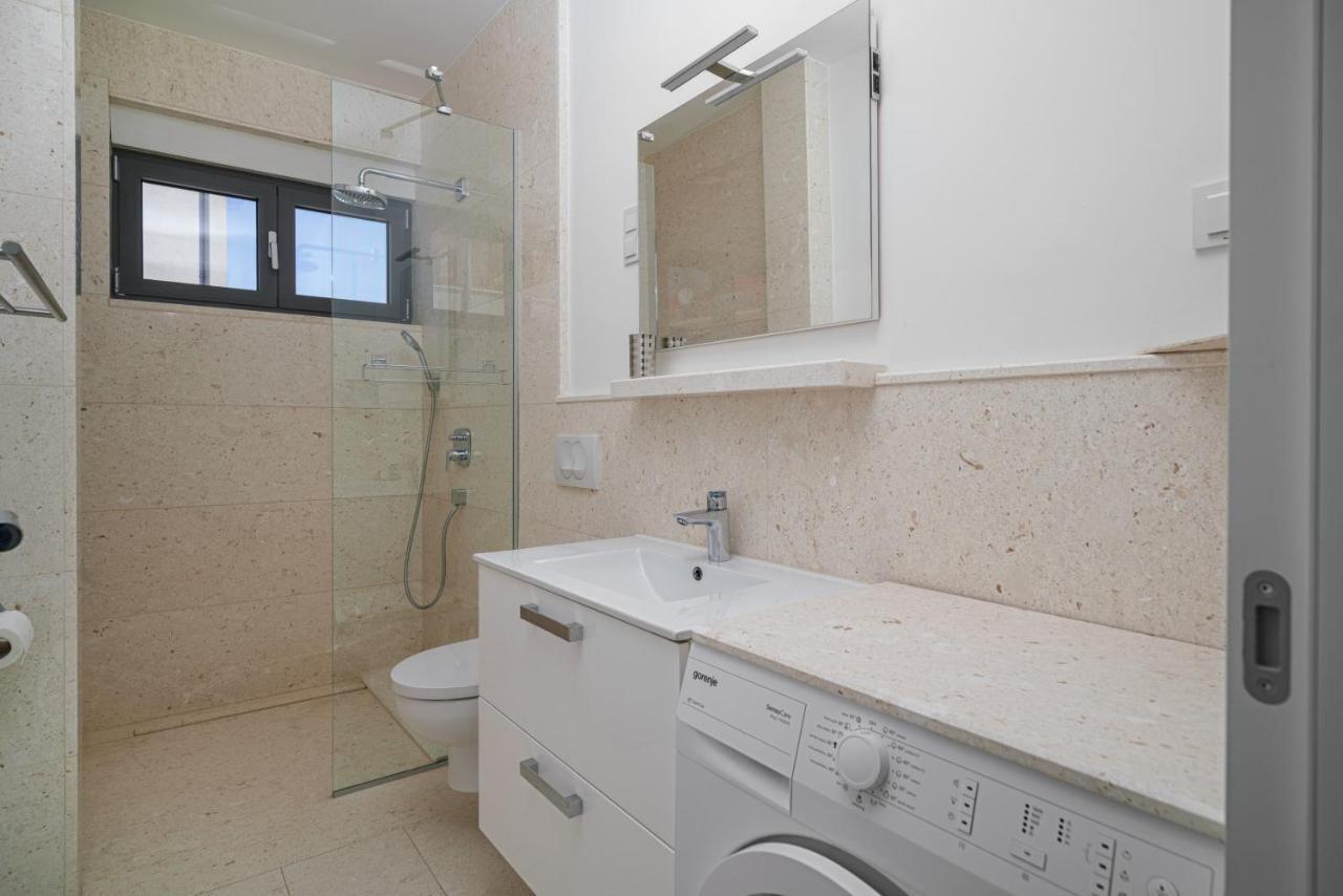 Villa Karen Vodice Grgurev Ante Kukure 93 Bagian luar foto