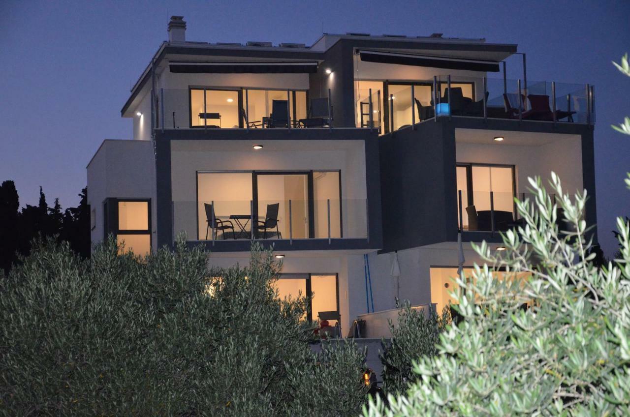 Villa Karen Vodice Grgurev Ante Kukure 93 Bagian luar foto