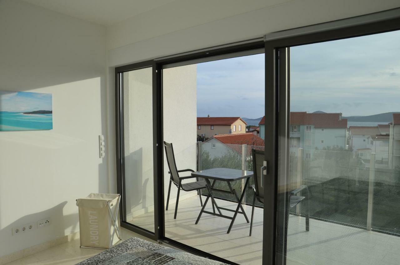 Villa Karen Vodice Grgurev Ante Kukure 93 Bagian luar foto